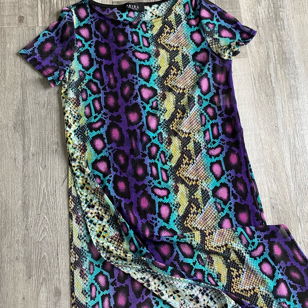 Neon snake print long shirt